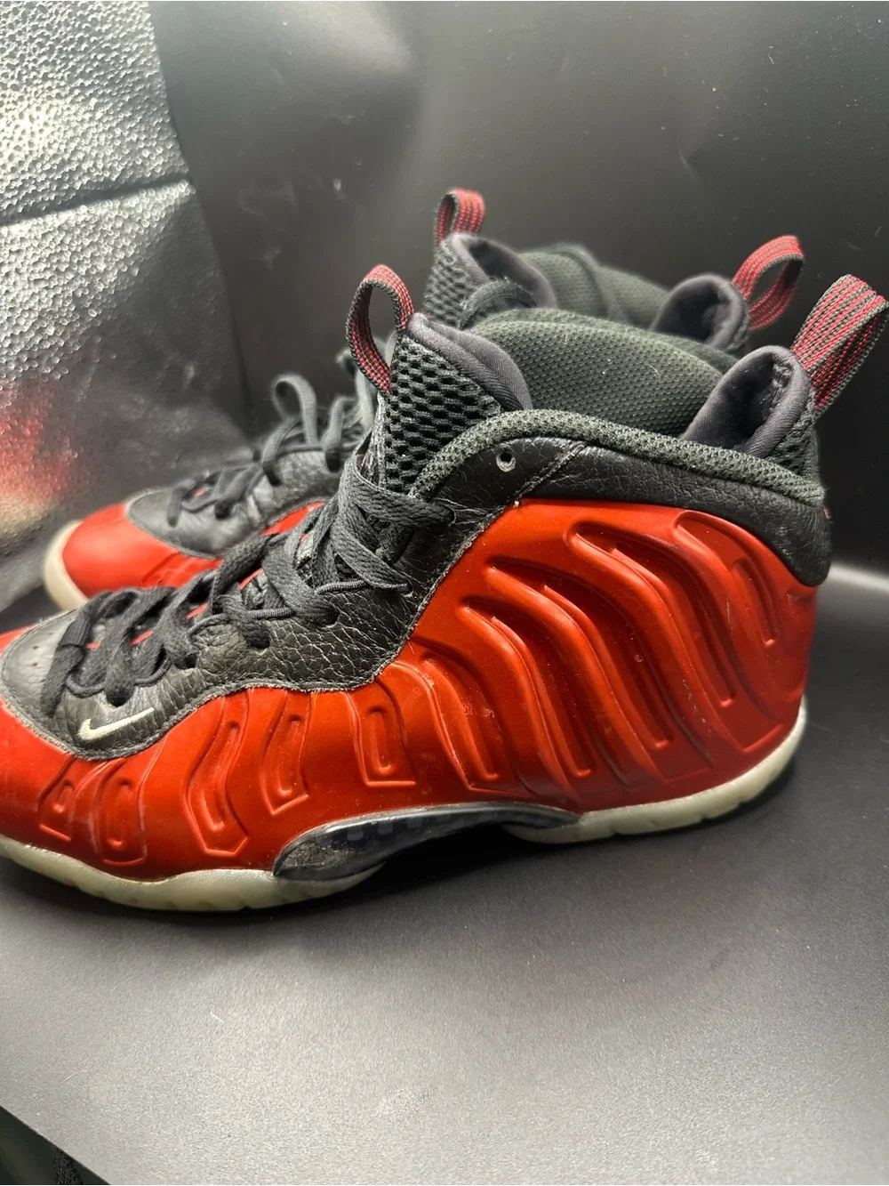 Nike little posite